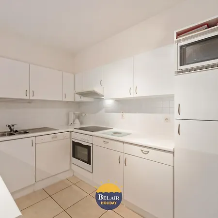 Apartment Zeezicht Xiii - Cozy 2-bedroom On The Belgian Coast With Spacious Sun Terrace And Pool T86 *
